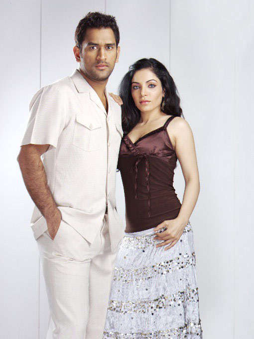 Dhoni n Shaheera Photo Shoot For Big Bazaar Clothing Range