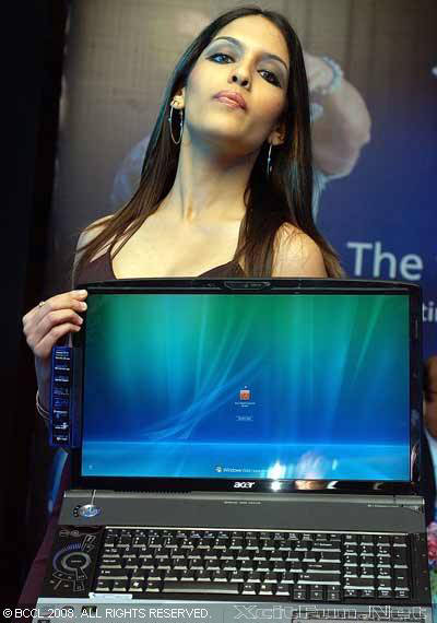 Acer Laptops Reviews on Acer Aspire 8920 Notebook Gemstone Blue Series   Reviews   Laptops