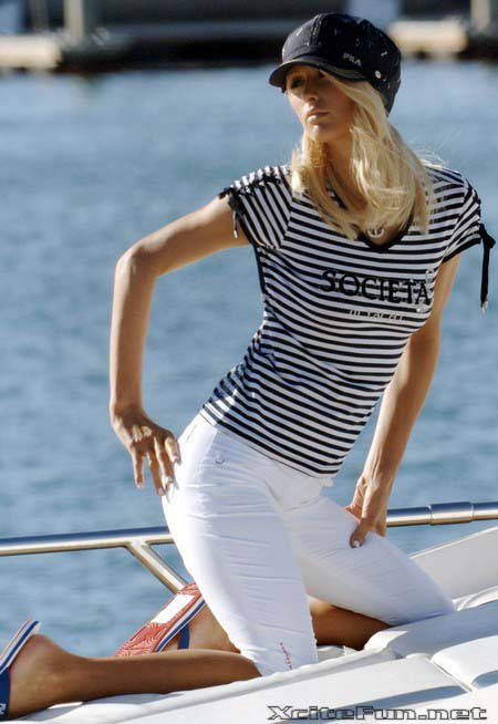 Paris Hilton Move Her Toned Body Fila Photo Shoot On A Yatch