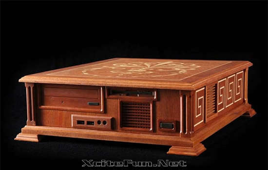 صور رائعه للكنبيوتر الخشبي اتمنا يعجبكم 11383,xcitefun-wooden-computer-4