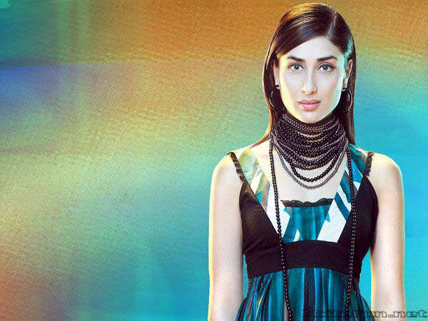 Kareena Kapoor Globus Photo Shoot Collection