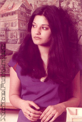 Nazia Hassan The Queen of Pop  Biography Mobile Wallpapers