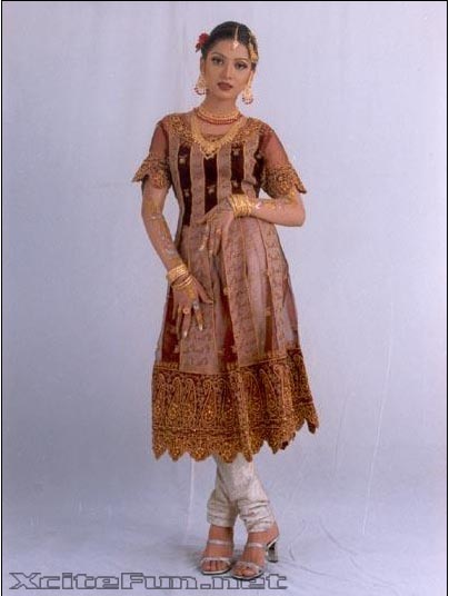 Sara Chaudhry iCon of Grandeur  Biography Photo Gallery