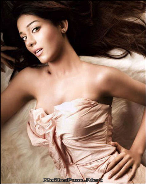 Amrita Rao The Flowery Girl of Bollywood