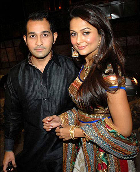 Amrita Arora Traditional Christian Marriage Pictures