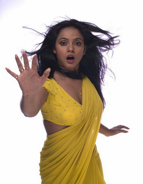 Neetu Chandra Yummy In Yellow  Photo Shoot