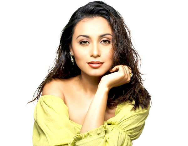 Hot Rani Mukherjee: Rani Mukherjee Hot Dog Photo ... 