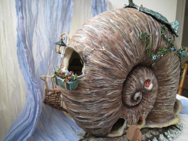 A Must See the beauty inside a snails house bfully arrange