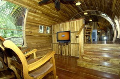 Airplane Hotel Costa Rican