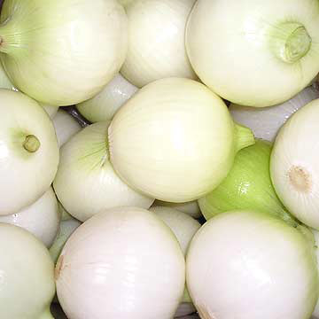 Hey Fever can overcome by using Onion