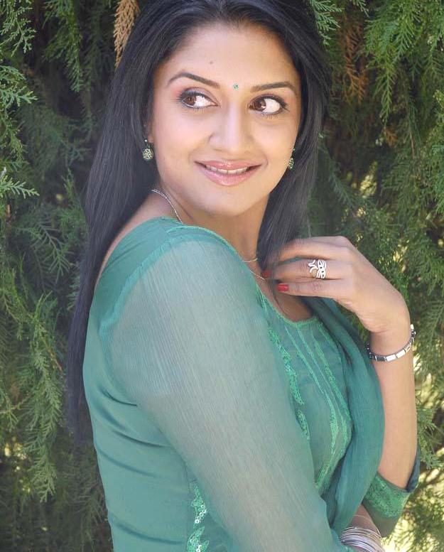 Cute South Side Actress Vimala Raman Photo Shoot