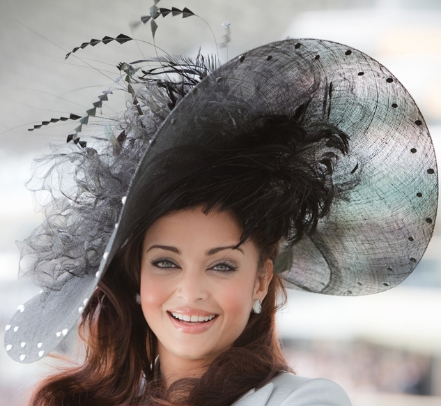 Gorgeous Aishwarya Rai Lucking Stunning  Royal Ascot 2009