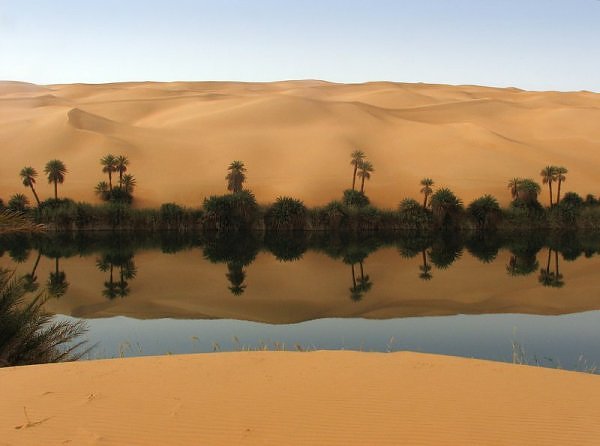 20 Most Incredible Desert Oases pics