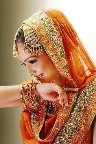 Bride Dress on Pakistani Bridal Dresses   Fashion  Beauty