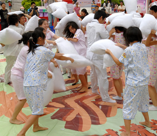 Biggest Pillow Fight Ever 