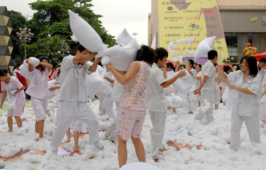 Biggest Pillow Fight Ever 