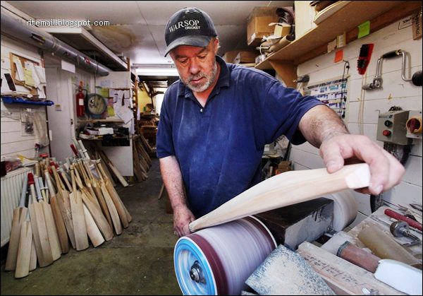 How Cricket Bat Manufactured