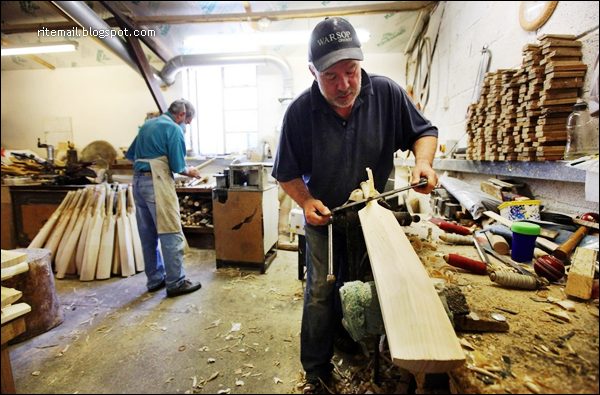 How Cricket Bat Manufactured