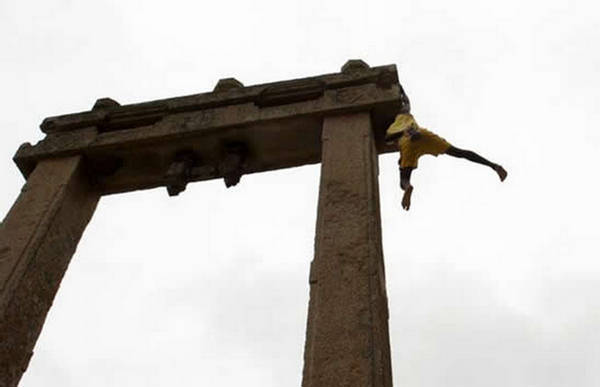 Jyothi Rai Indian Spiderman  Acrobat Climbing