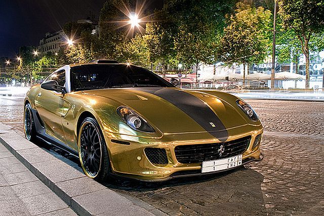 Golden Ferrari 599 GTB from Hamann