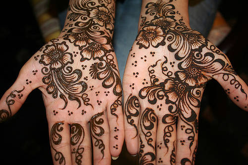 Eid Mehndi Designs Colors of Eid Celebration  2009