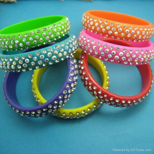 Crystal resin bangels