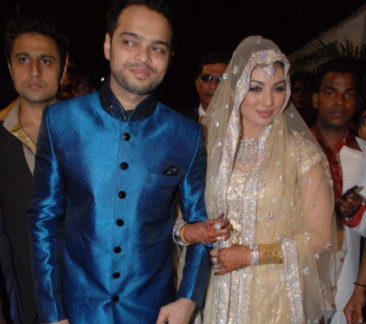 Check out the wedding pics of Bollywood actress Ayesha Takia Photo IANS 