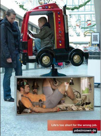 Innovative Advertising by a Job Portal