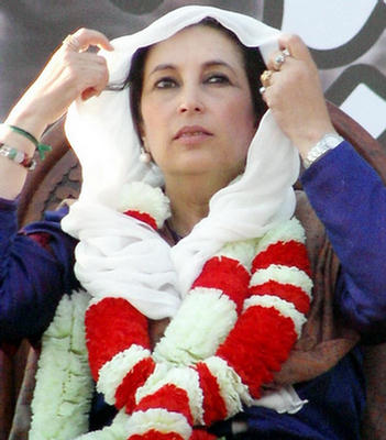 benazir bhutto hot photos. Benazir Bhutto Hot Pics - Page