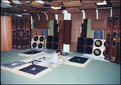 The World's Biggest Subwoofer 135974,xcitefun-the-worlds-biggest-subwoofer-8