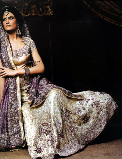  Fashion Designers Pakistan on Designers Of Latest Fashion Industry From Pakistan   India  Design