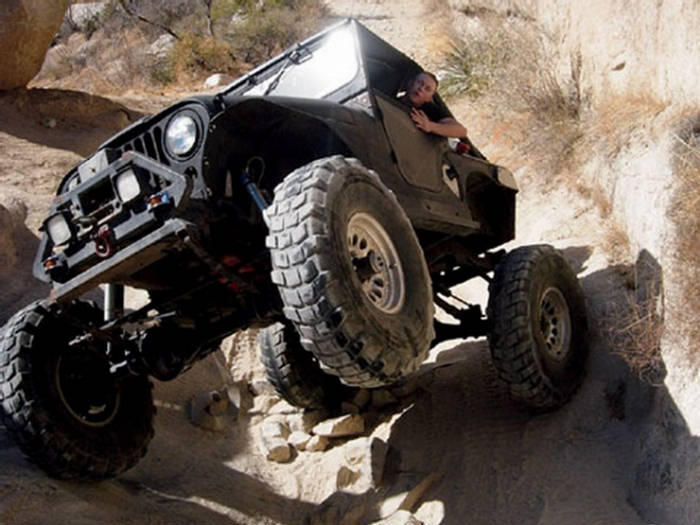 So Craziest Suspensions Of Mini TrucksAny Where Any Place