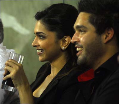 Deepika dating Siddharth? 155205,xcitefun-photo-cms1