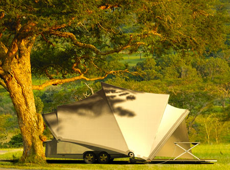 ‘Opera’ is a luxury mobile holiday home that resembles the ‘Opera House’ 156977,xcitefun-opera-2