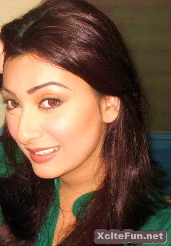 ayesha khan actress