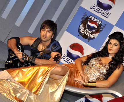 Ranbir, Sanjay, Jacqueline unveil Pepsi game 158189,xcitefun-69636635