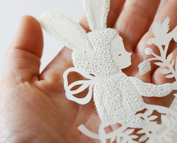 BEAUTIFUL PAPER CUTOUTS