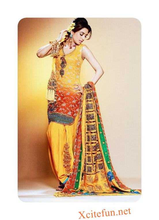 MEHNDI DRESS FOR GIRLS