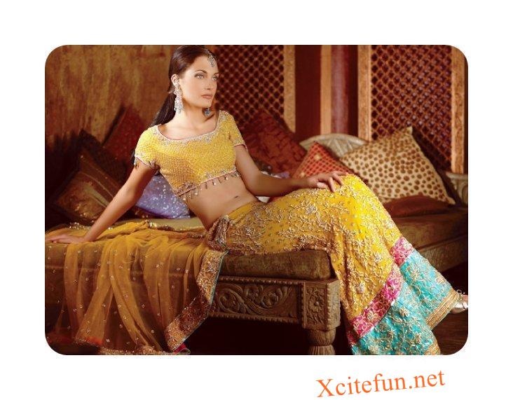 MEHNDI DRESS FOR GIRLS