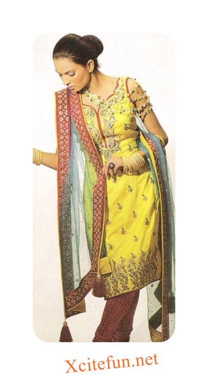 MEHNDI DRESS FOR GIRLS
