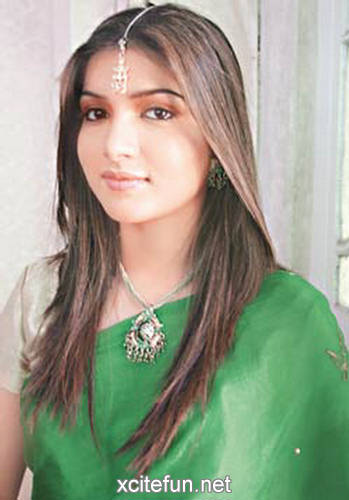 Sara Chaudhry  Beautiful Pakistani Actress