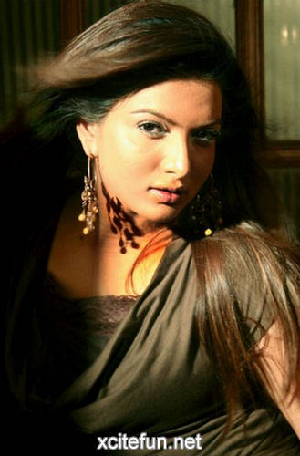 Sara Chaudhry  Beautiful Pakistani Actress