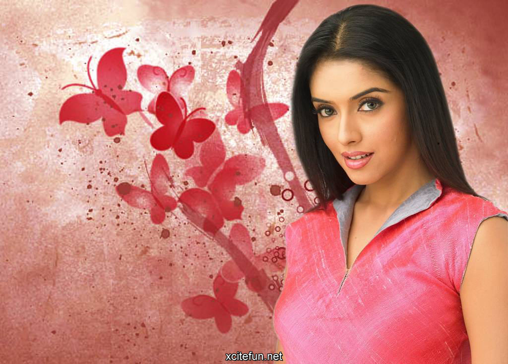 Asin Bollywood Actress Hot HQ Wallpapers