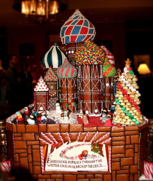 Gingerbread Houses - The Crazy Creation - XciteFun.net