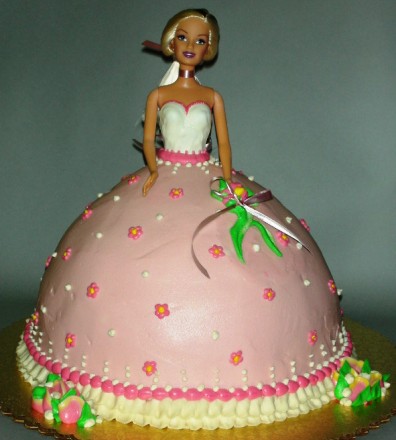  Birthday Cake on How To Make A Barbie Princess Cake