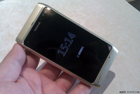 Nokia T700 Images  First Look