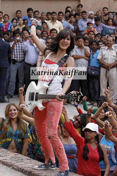 Katrina Kaif Rockstar Act