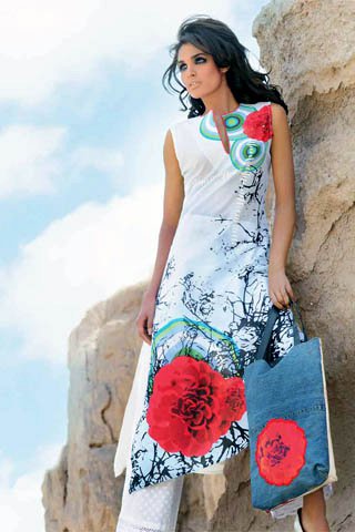 ChenOne Pakistan Pareesa Lawn  Summer Collection