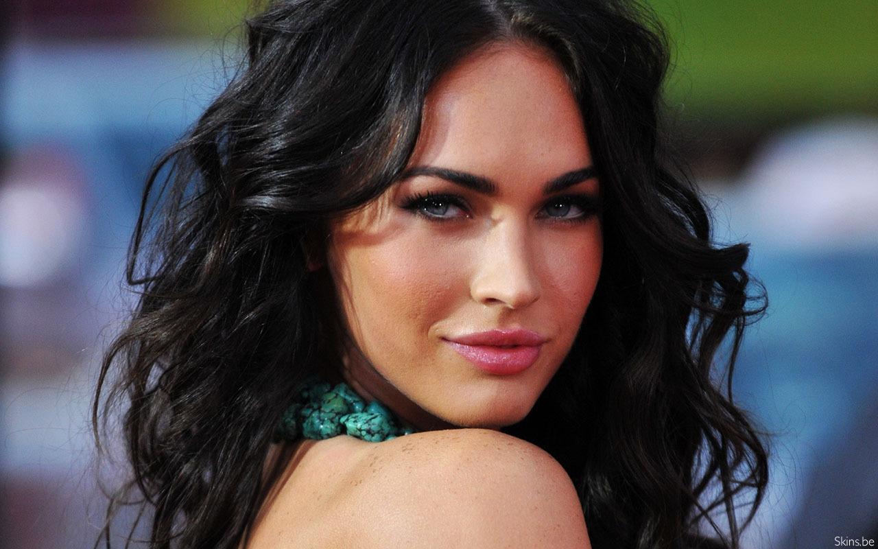  Beautiful Megan Fox Wallpapapers 