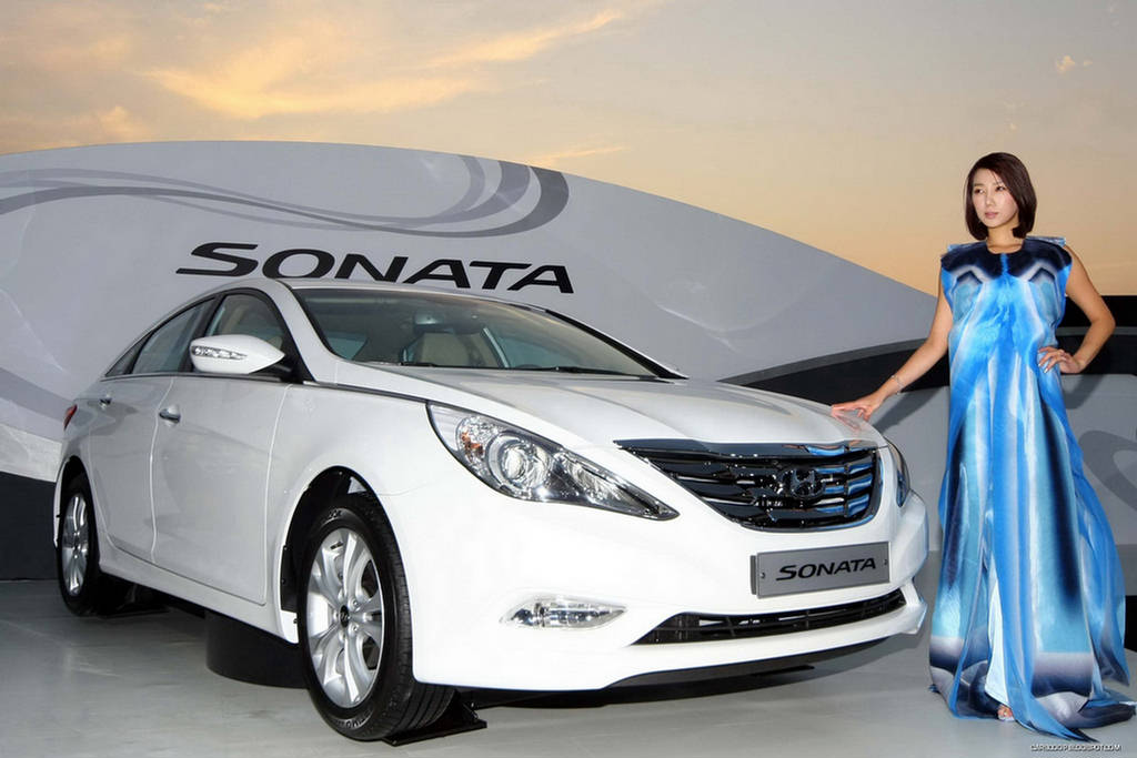 258267,xcitefun-hyundai-sonata-1.jpg